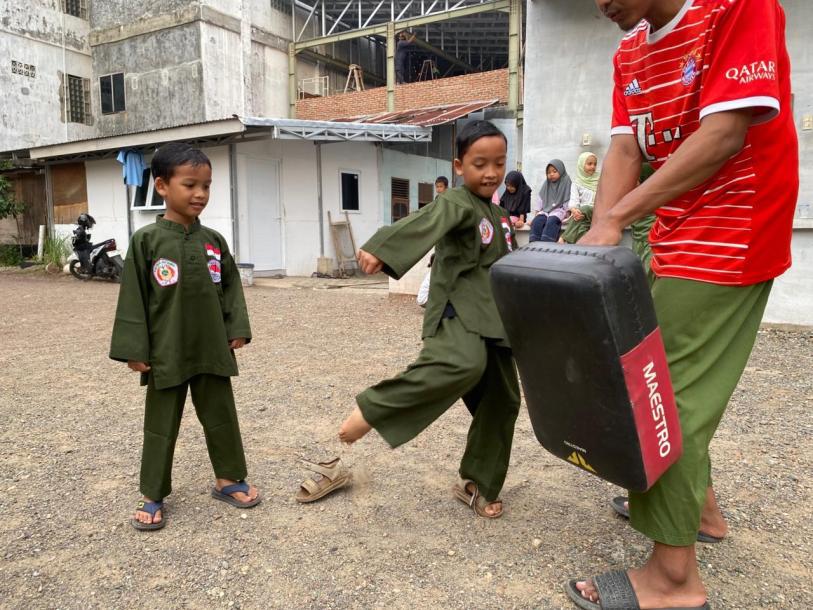 Latihan Usia Dini PERSINAS ASAD Jaya Baru Jadi Ruang Pembinaan Karakter Anak